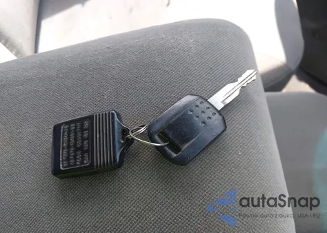 2001 Mercury Sable Gs from USA, damaged, VIN 1MEFM50U11A643997